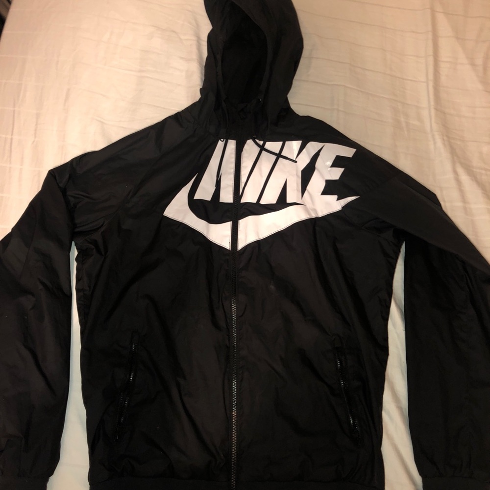 windbreaker